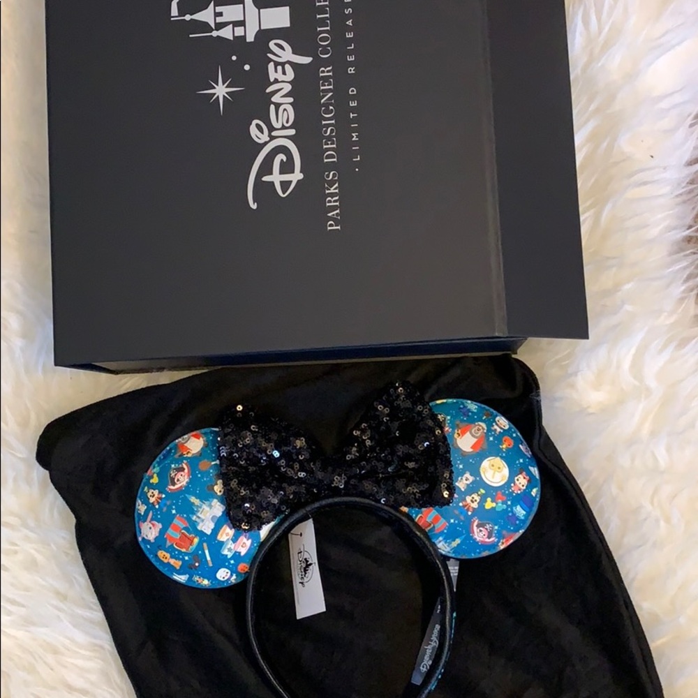 DISNEY EARS *LIMITED EDITION”